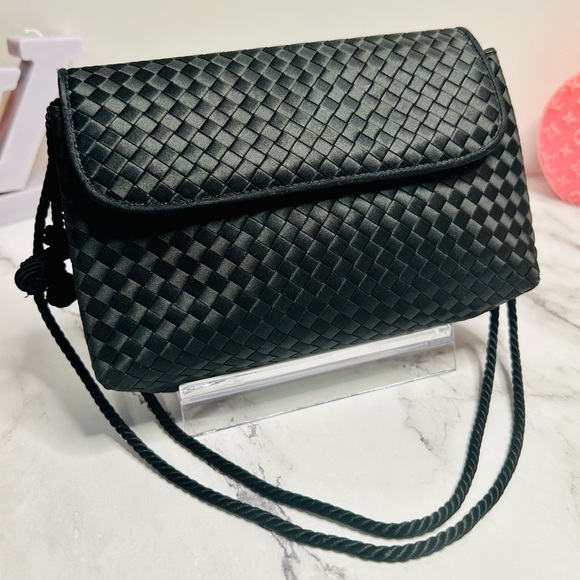 Bottega Veneta Handbags - EUC Rare Vintage Bottega Veneta Black Satin Intrecciato Bag